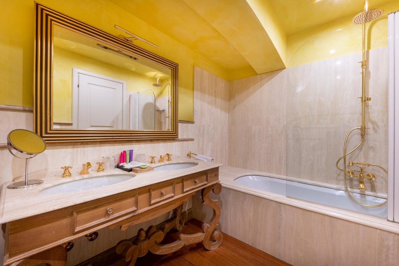 Hotel Casa Pavesi Grinzane Cavour Luaran gambar