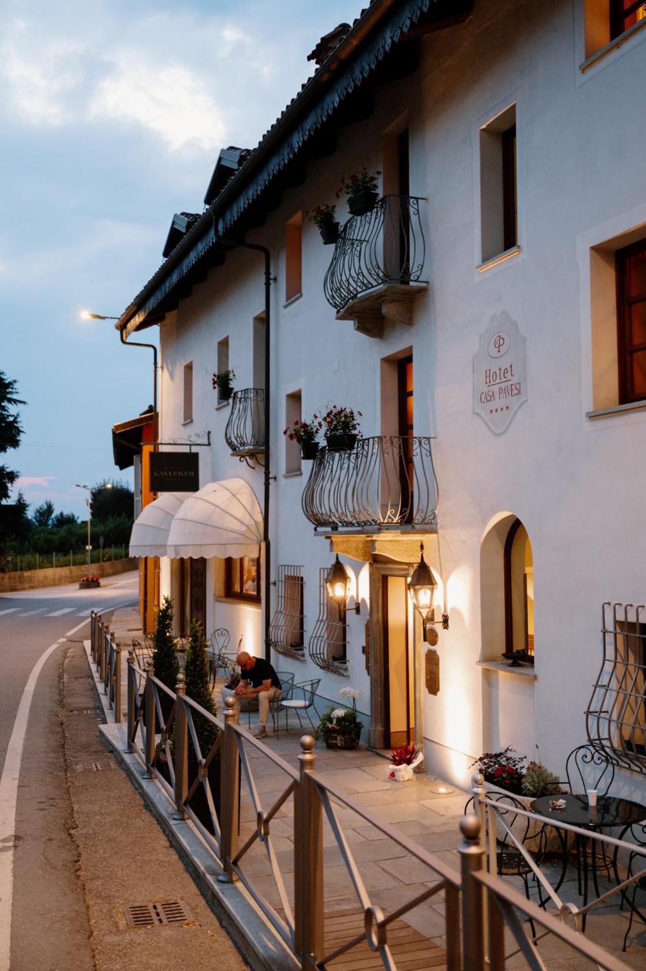 Hotel Casa Pavesi Grinzane Cavour Luaran gambar