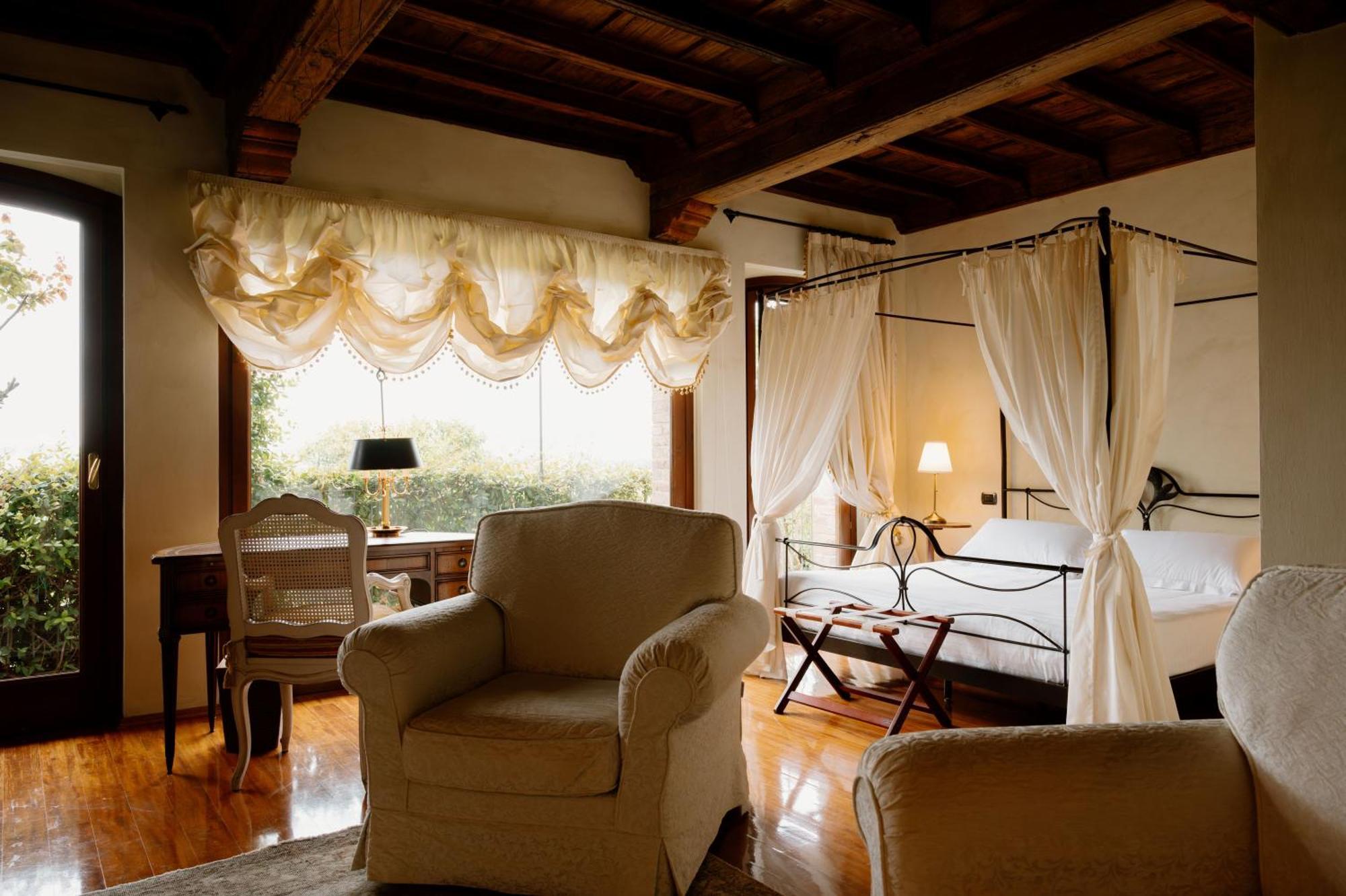 Hotel Casa Pavesi Grinzane Cavour Luaran gambar