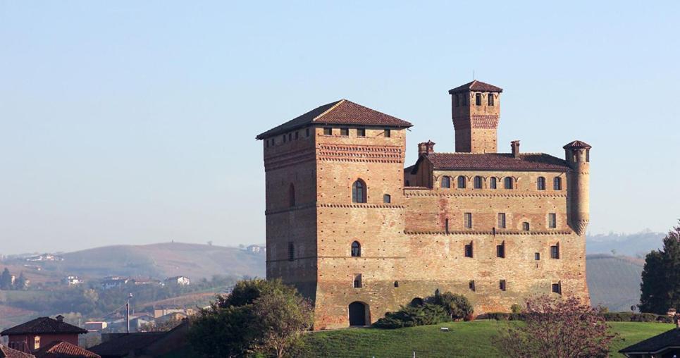 Hotel Casa Pavesi Grinzane Cavour Luaran gambar